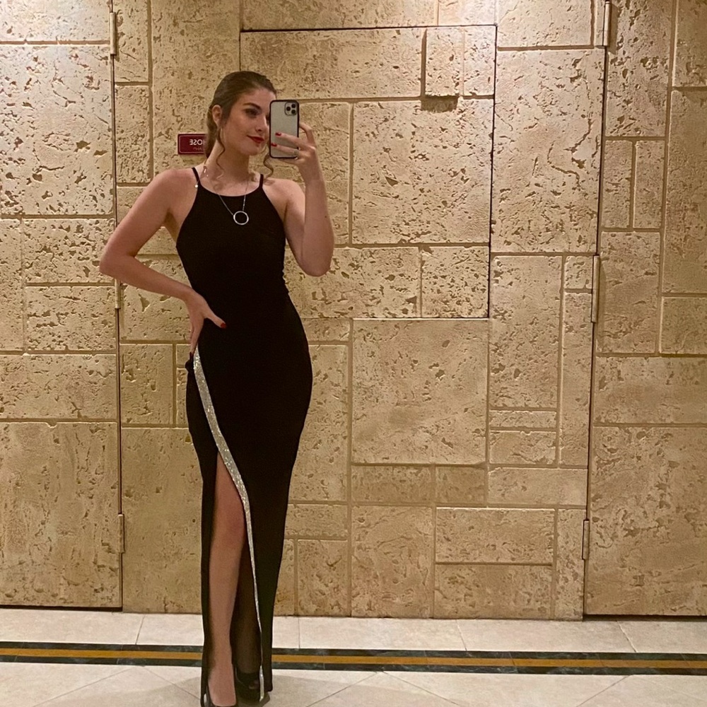 Elegant Black Evening Dress